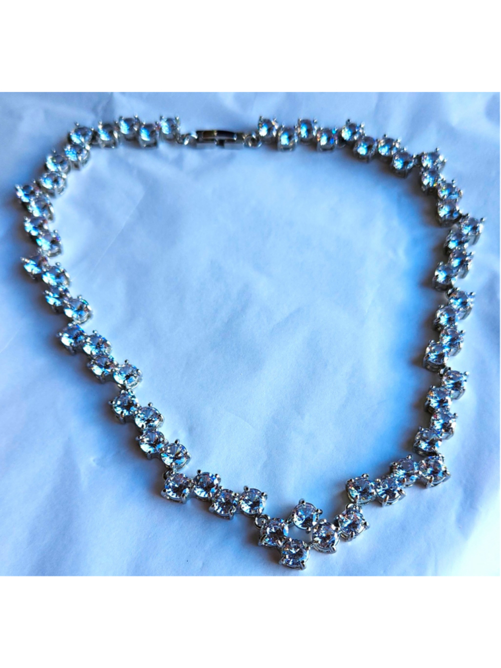Vintage Unmarked Clear Rhinestone Zigzag Choker Necklace Prong Set Silver Tone